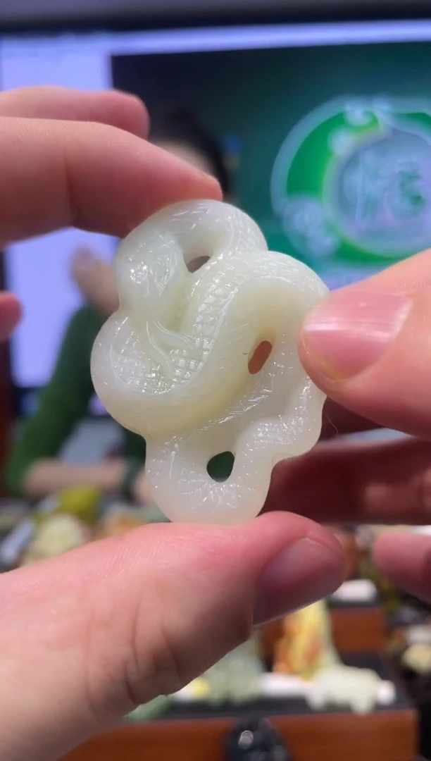 【闪购商品】岫玉吊坠未镶嵌·多样性发货*拍一发