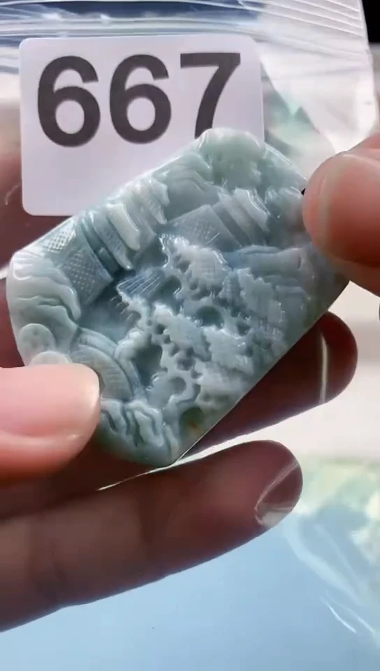 【闪购商品】翡翠颈饰未镶嵌天然翡翠吊坠挂件