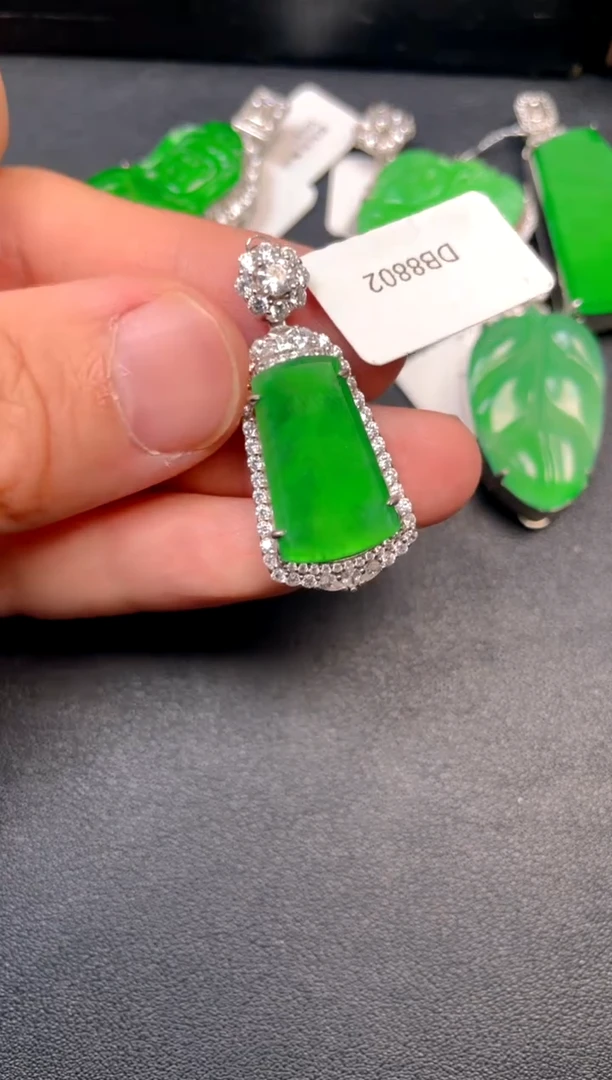 吊坠(不含链)银S925镶嵌翡翠dz