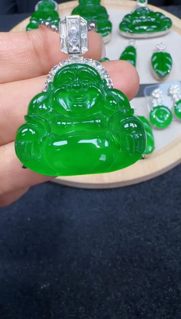 未镶嵌定制翡翠翡翠吊坠165