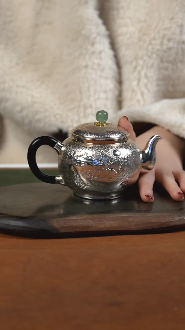 手工锤纹山水泡茶壶