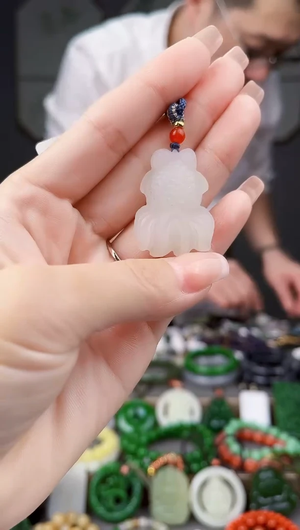 颈饰未镶嵌和田玉多样性发货拍一单发一个