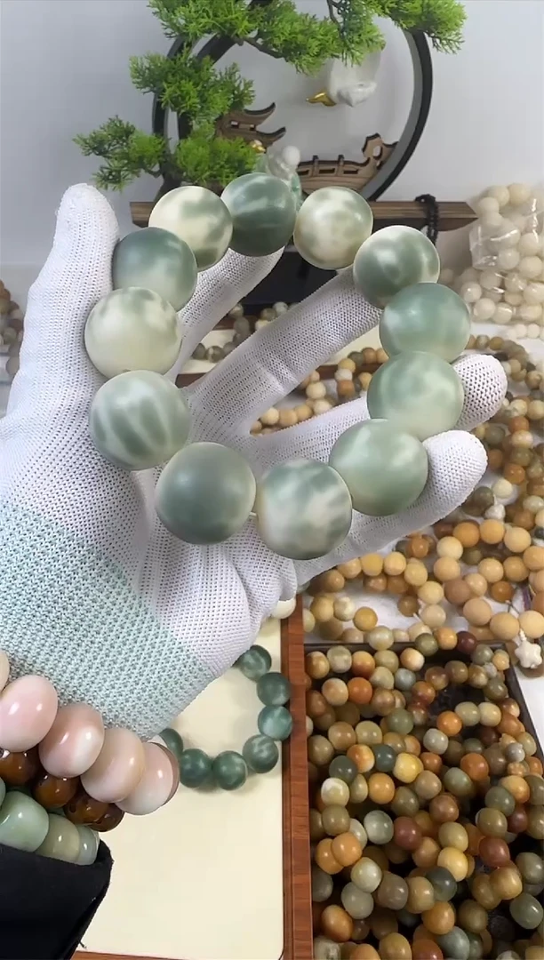 【闪购商品】白玉菩提手串23*手工干磨绿瓜皮大卡15颗