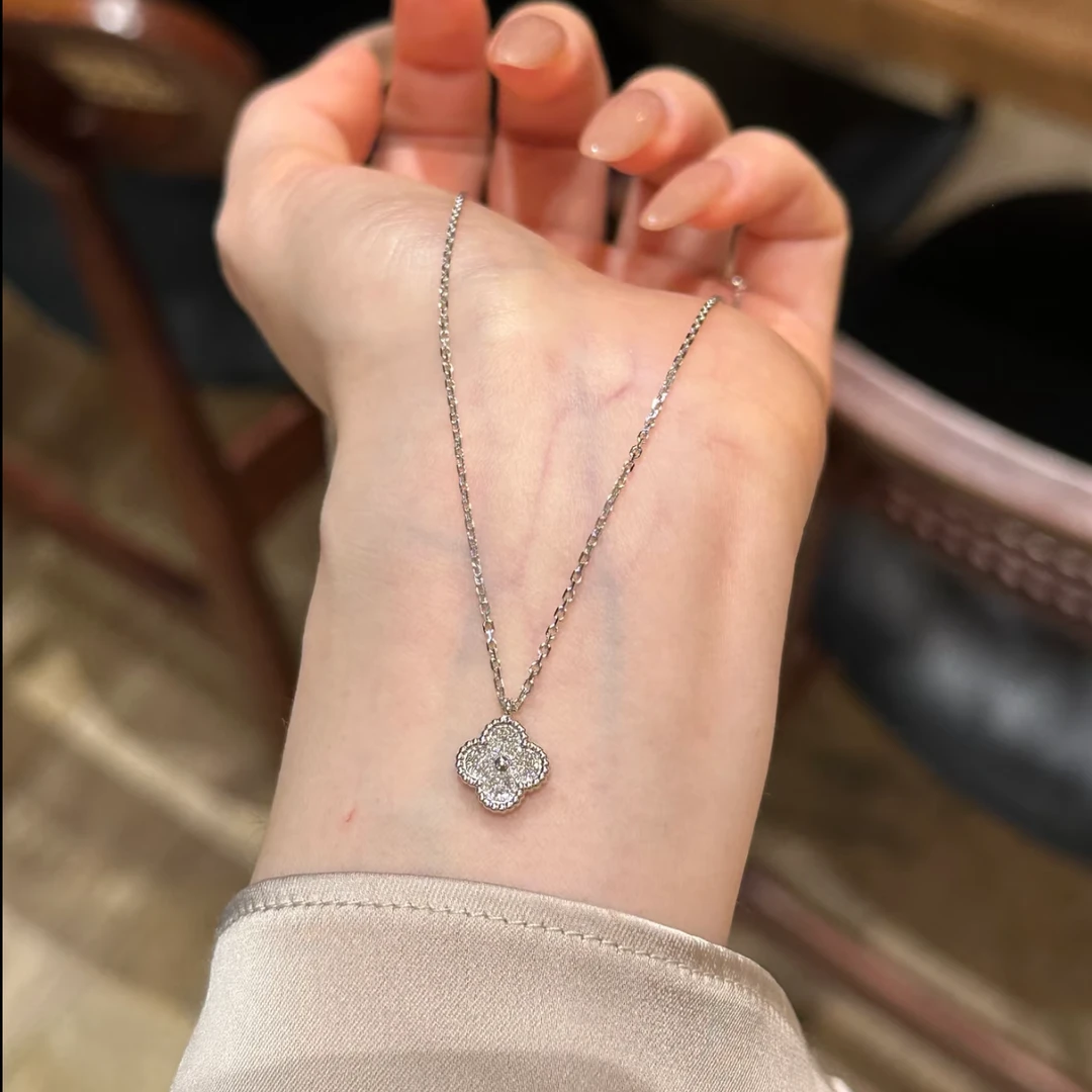 【H】四叶草字母项链高定