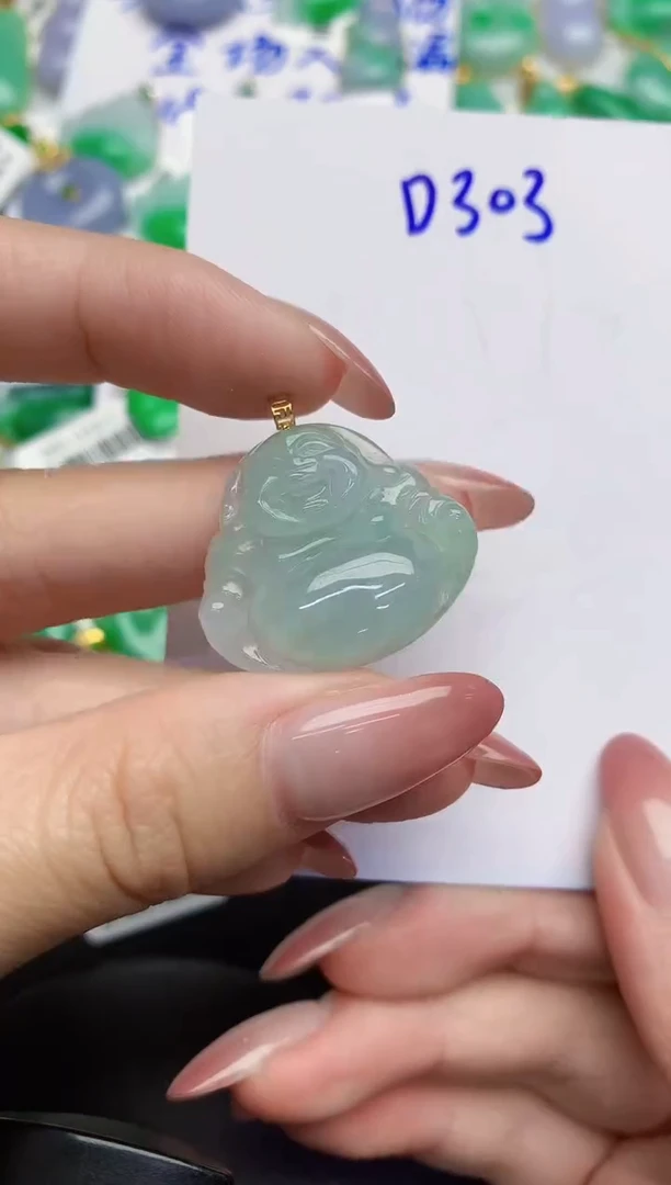 翡翠18K金镶嵌颈饰缅甸天然翡翠A货
