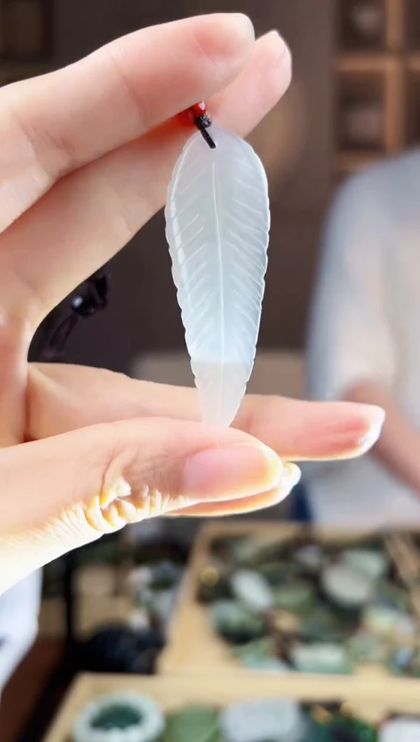 颈饰未镶嵌和田玉拍一发一，多样性发货