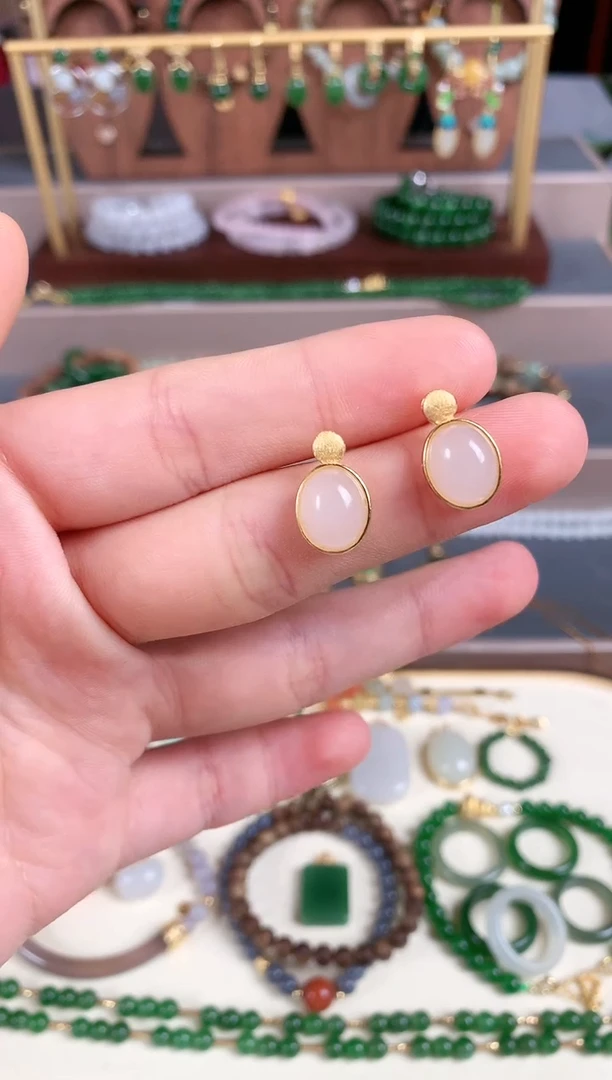 银S925镶嵌和田玉耳饰1