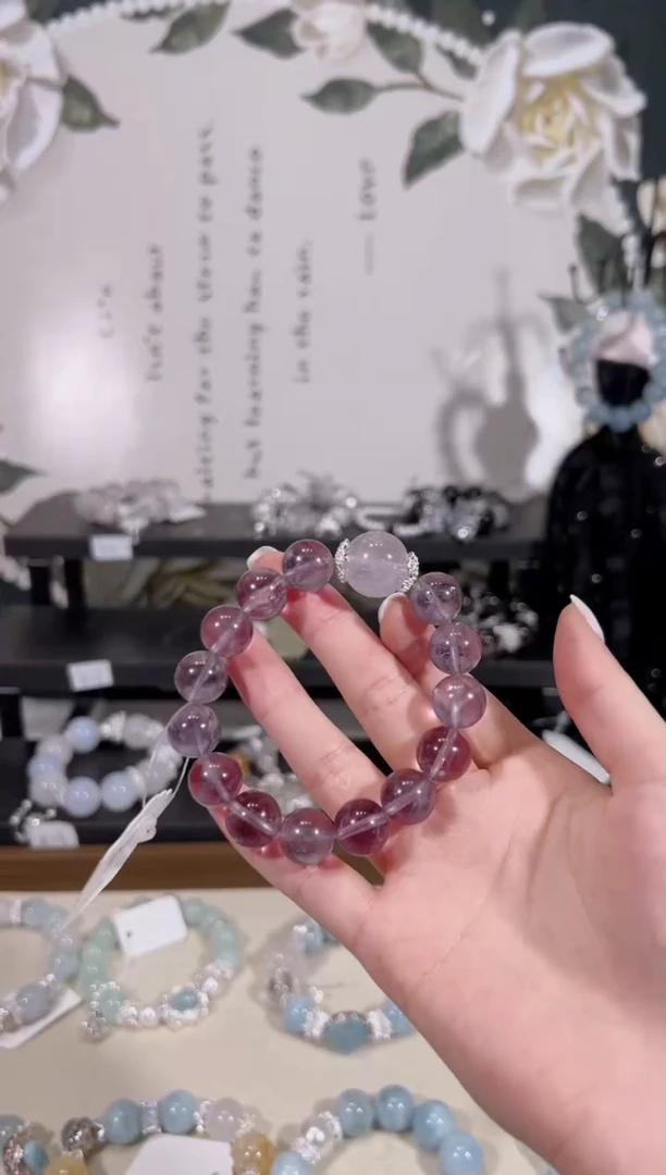 【闪购商品】水晶手链未镶嵌天然水晶默认微瑕 多样性发货发其一