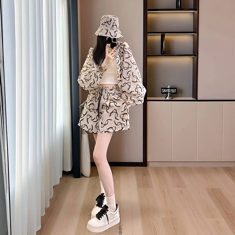 2025夏季新款时尚设计感套装显瘦外套轻薄夏装休闲气质夏日穿搭