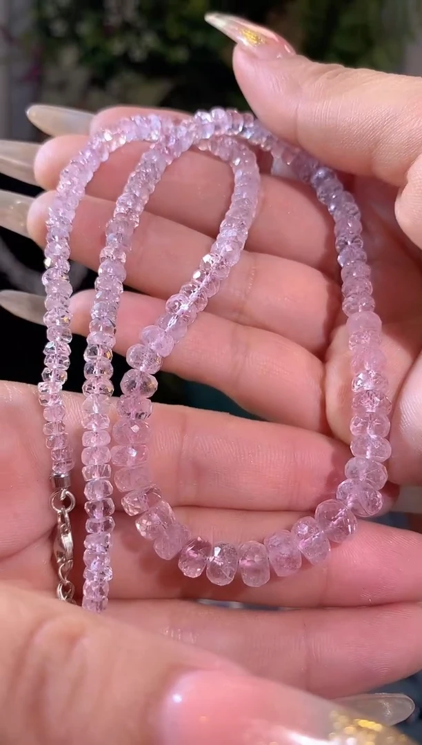 项链未镶嵌绿柱石（摩根石）天然摩根石项链85ct