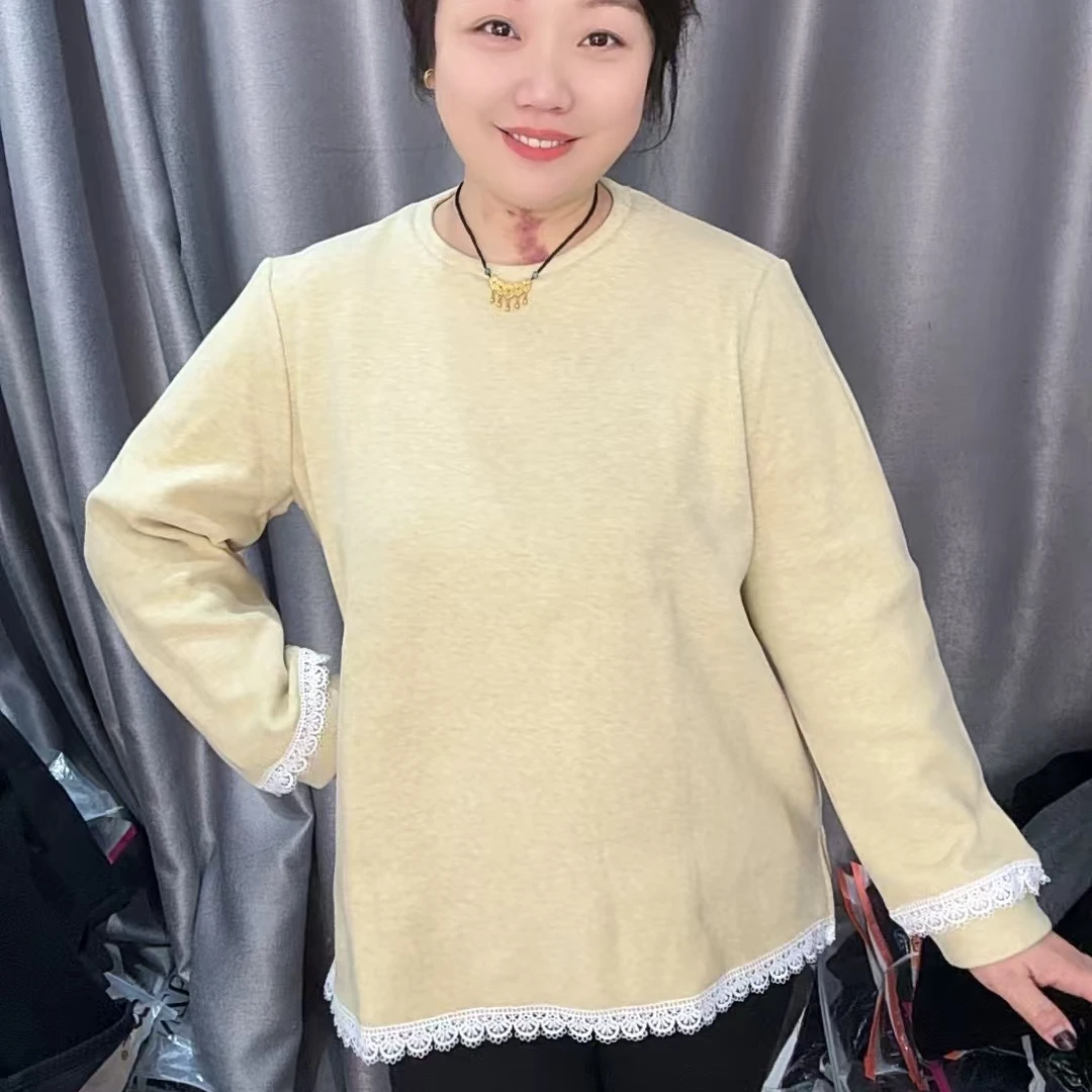 【楠楠专属】时尚花边蕾丝拼接长袖打底衫加绒上衣55108