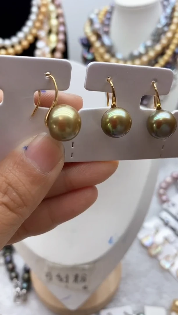 【闪购商品】淡水珍珠颈饰钛钢76