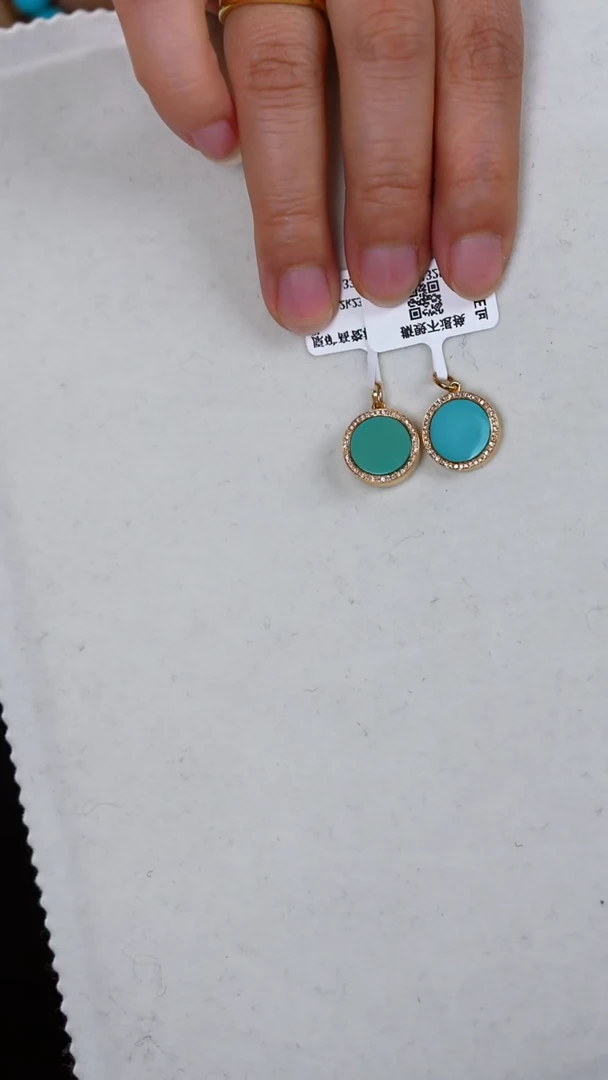 18K金镶嵌绿松石珠宝奇石平安扣吊坠多样性发一
