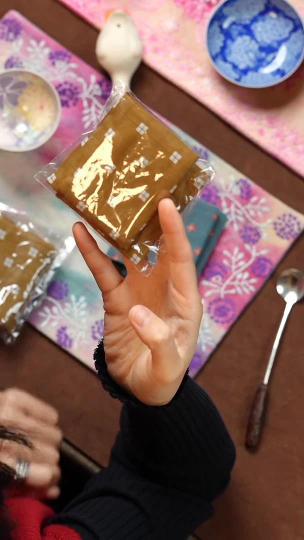 【闪购商品】摆件黄色茶巾