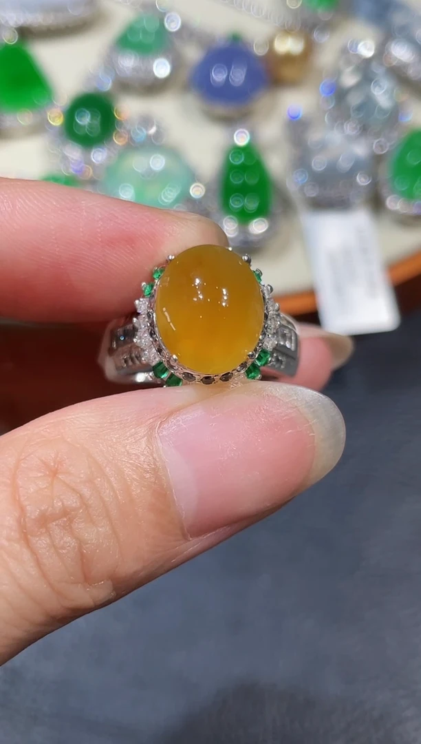 定制翡翠未镶嵌蛋面