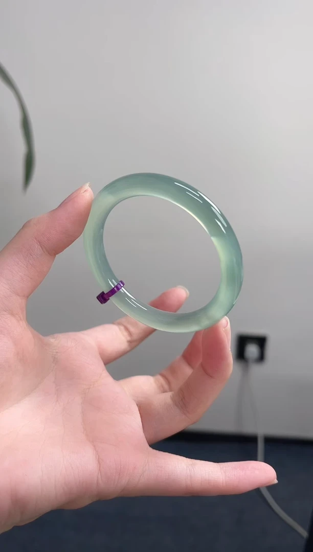 手镯玛瑙/玉髓未镶嵌54-55圆条