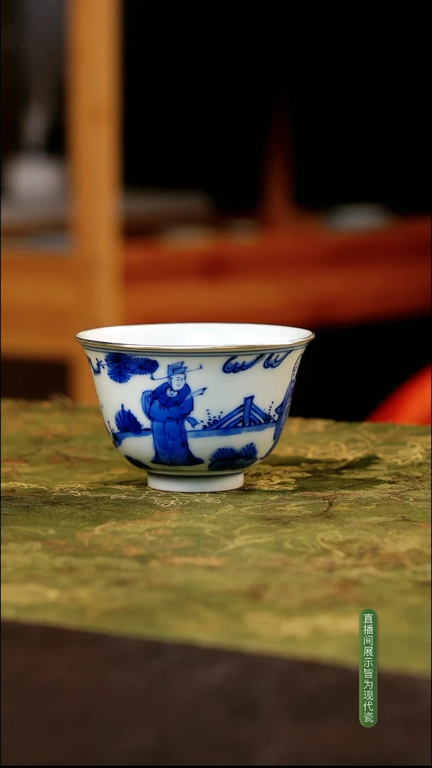 精品青花包银高官厚禄人物杯