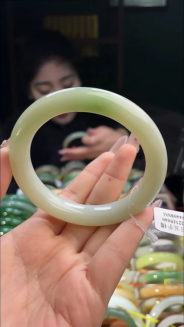 定制和田玉和田玉手镯59