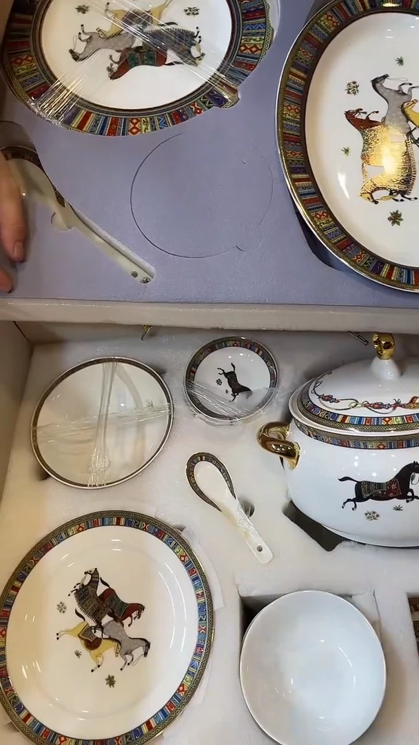 杯鸿辉家品牌瓷器，京东包邮！