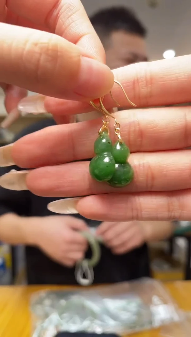 和田玉银S925镶嵌耳饰（多样性单个发货）