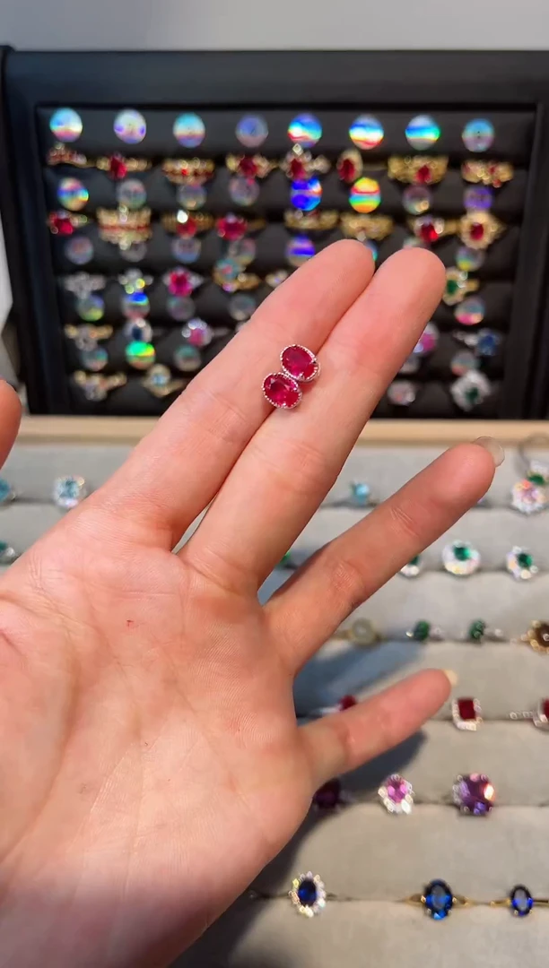 【闪购商品】红宝石耳饰银S925镶嵌0000