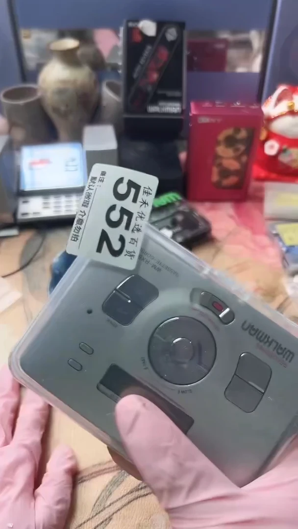 古家庭影院配件银色