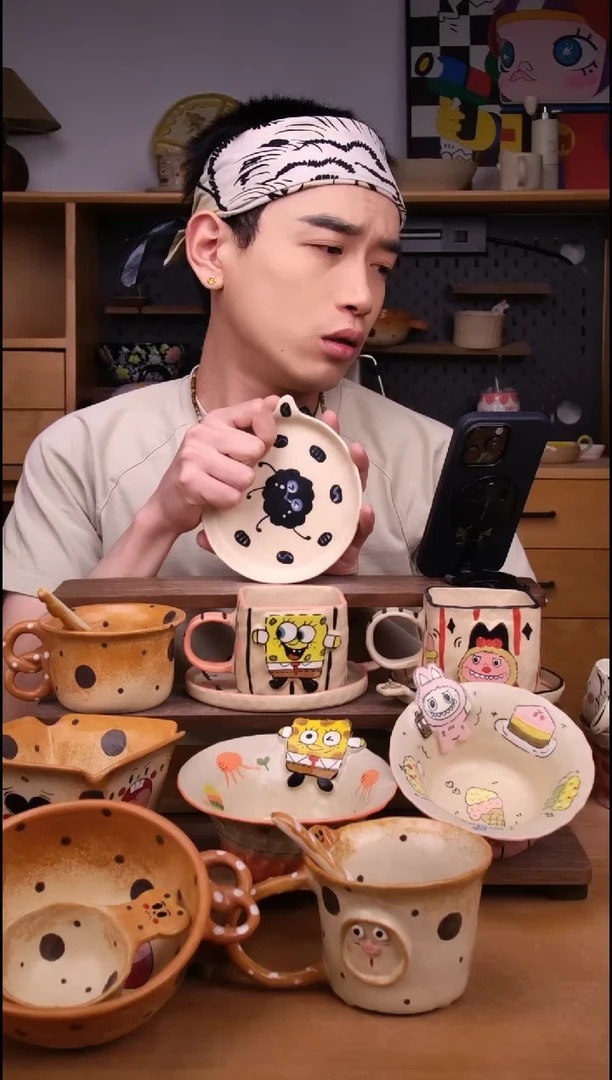 盘景德镇可爱设计师款陶瓷