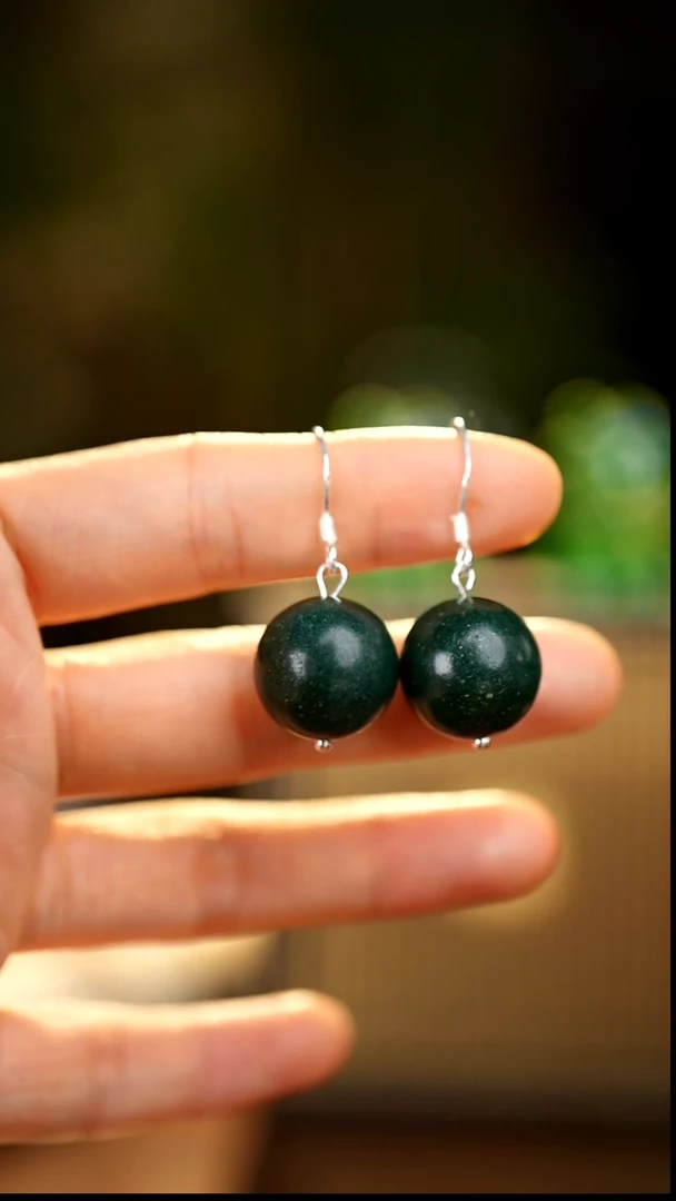 刺绣私人定制苗族手工听松问绿（深）