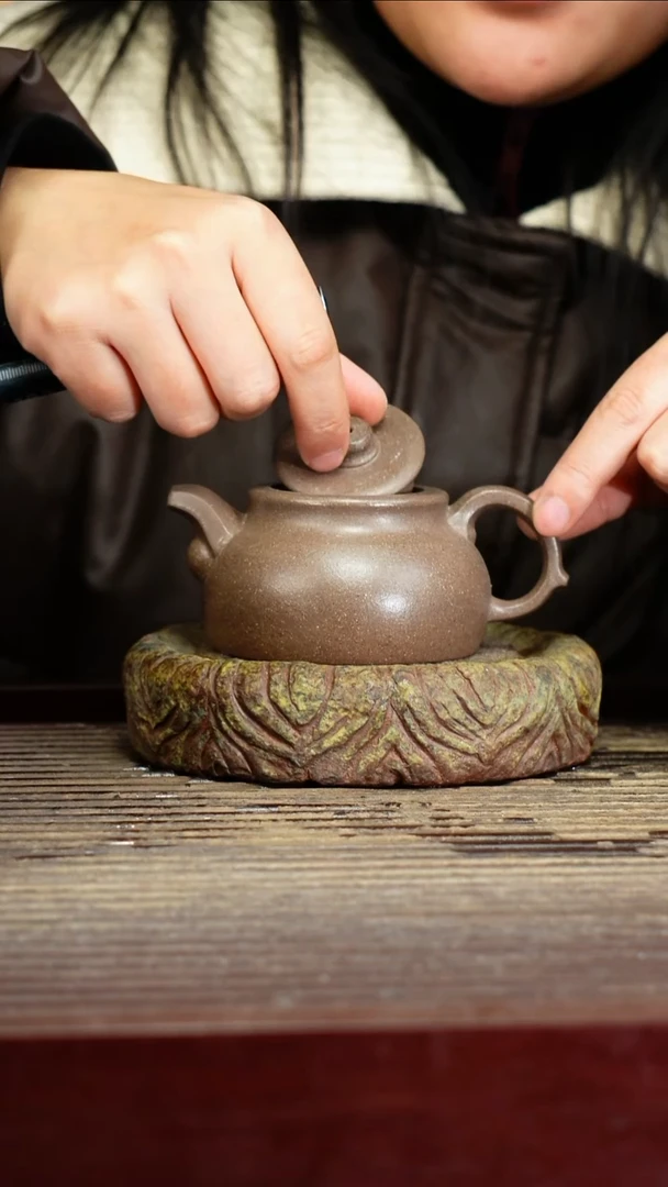 宜兴原矿紫砂壶茶壶宜兴原矿紫砂壶茶壶180C