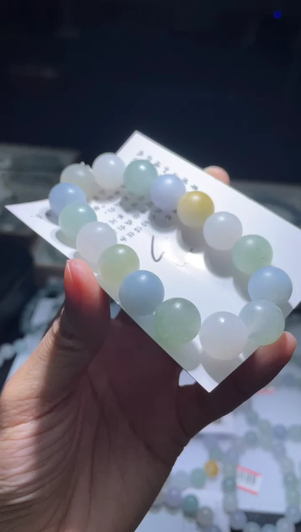 未镶嵌定制翡翠翡翠手串