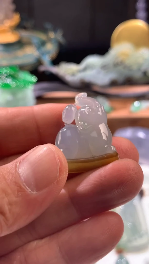 吊坠(不含链)未镶嵌翡翠天然翡翠挂件