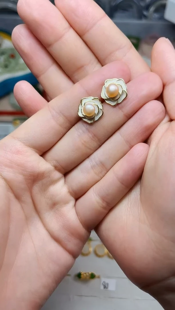 银S925镶嵌淡水珍珠耳饰山茶花06