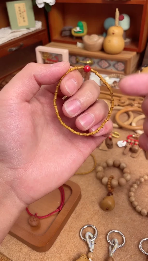 竹节手串一物一拍莎莎款红色莎莎