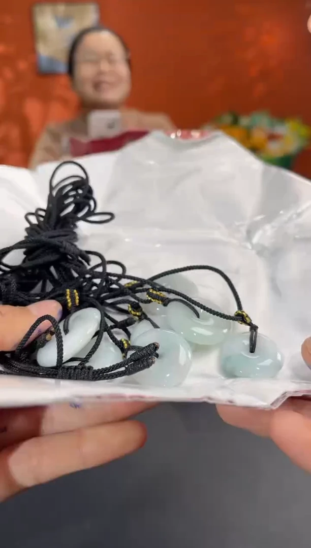 颈饰未镶嵌翡翠边城刀客/495873/多样性发一