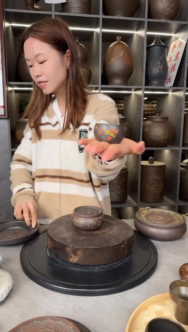 【闪购商品】杯本陶手作坭兴陶刻绘主人杯手工痕迹