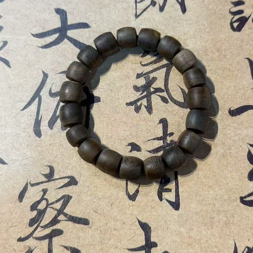 【集仙沉香收藏馆】c0026沉香手串/多样性发货