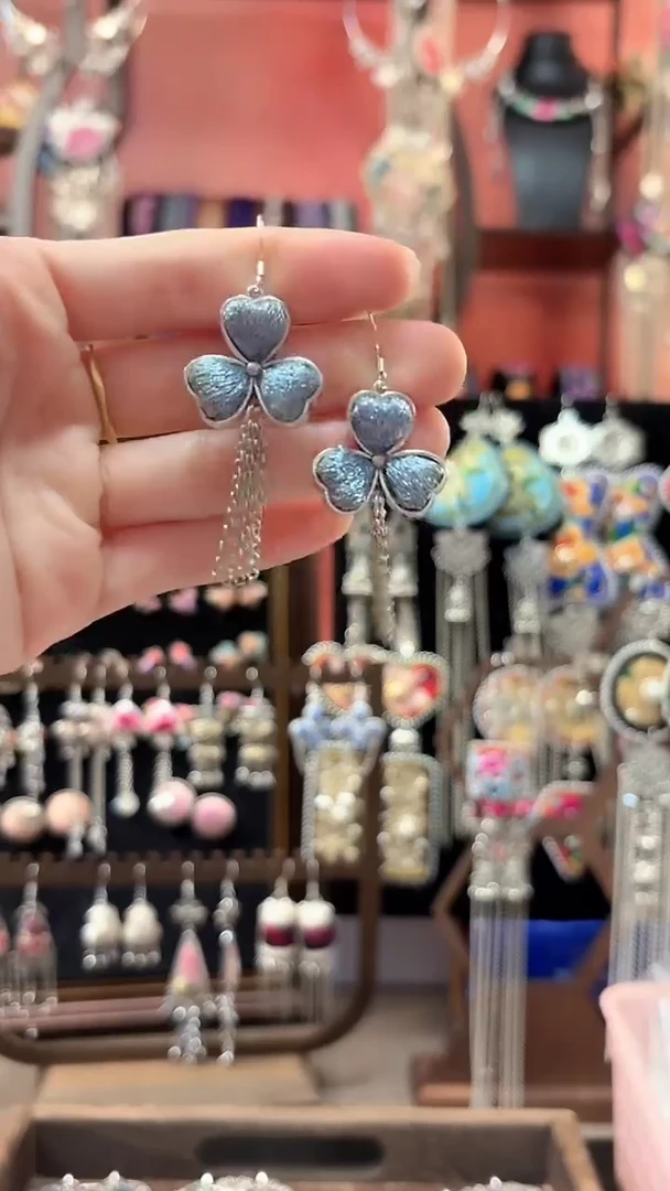 织绣 云织谣民族风精美饰品   197