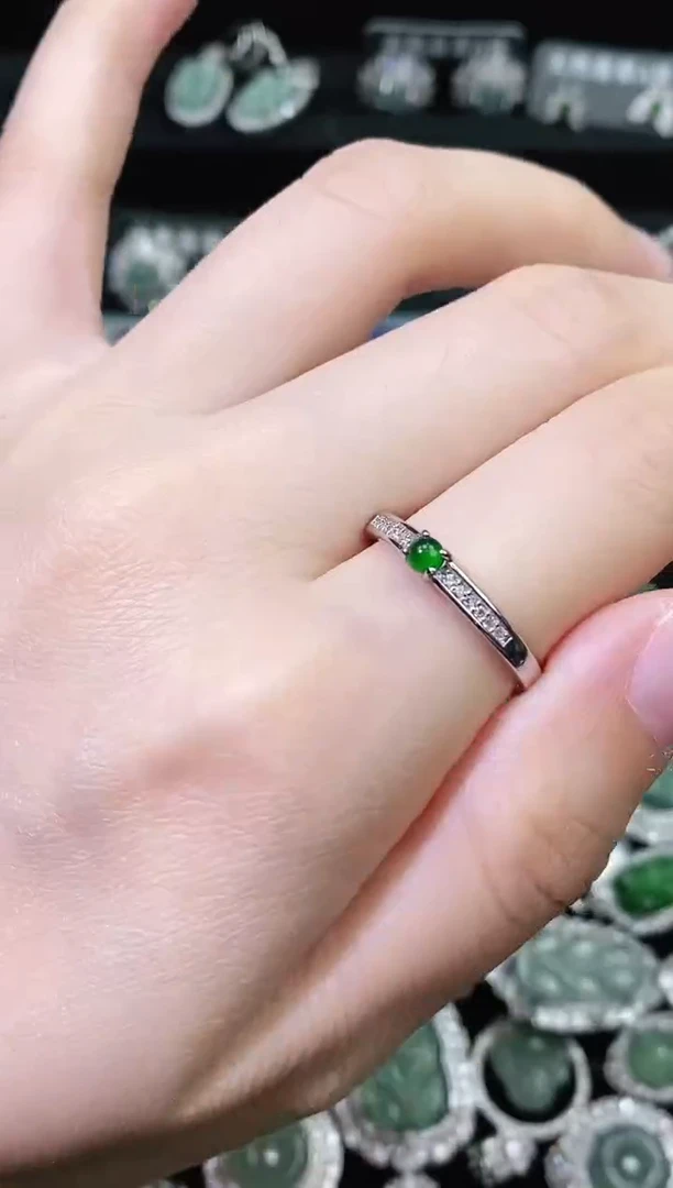 翡翠未镶嵌颈饰精美翡翠-多样性只发一件G707