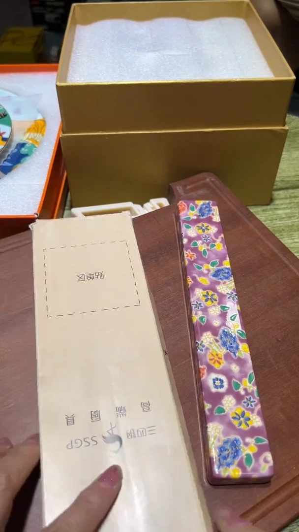 瓷片碗碟好物一件不留@@1