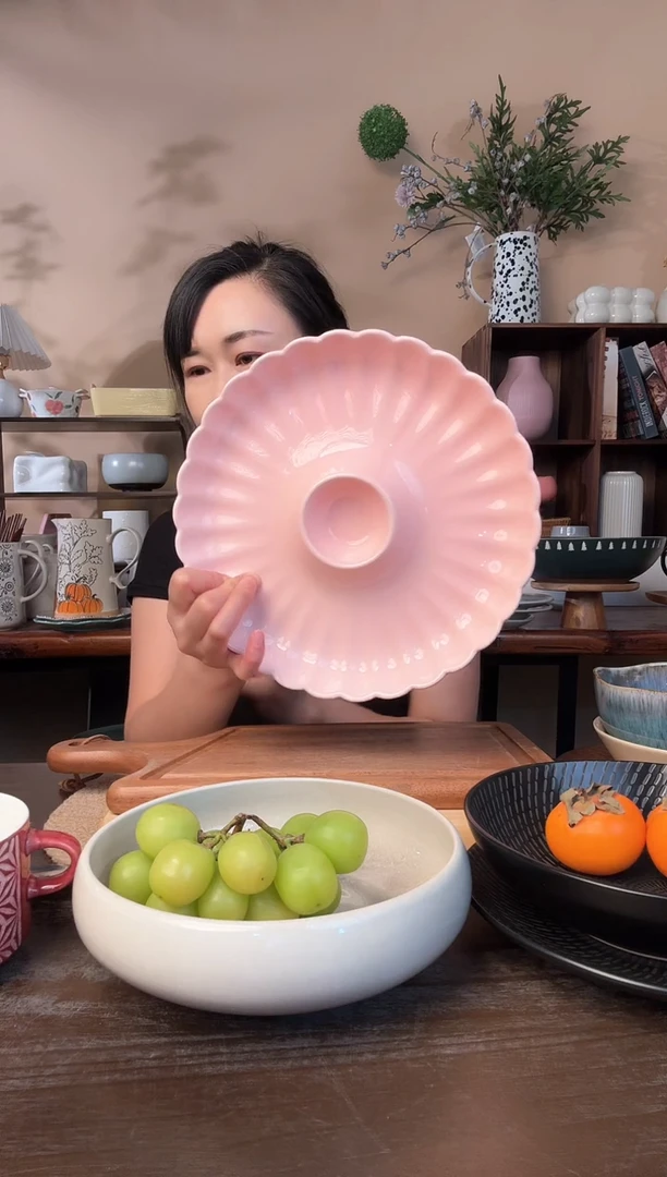 10英寸粉花瓣饺子盘微瑕