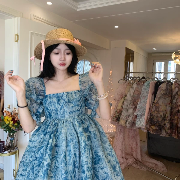 【天空之城】欧根纱在逃公主连衣裙法式泡泡袖公主裙子发光公主裙