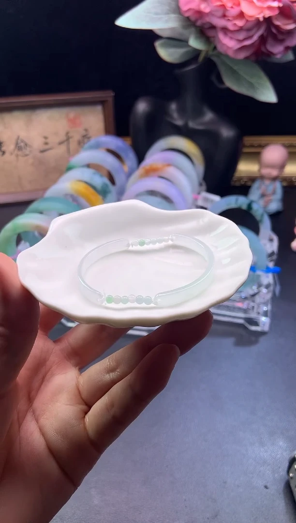 未镶嵌半镯定制翡翠52-54半镯