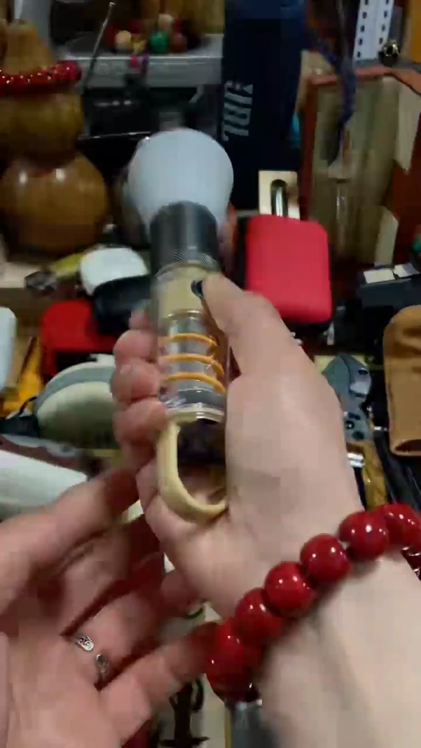 瓷片闪购商品  如图所示