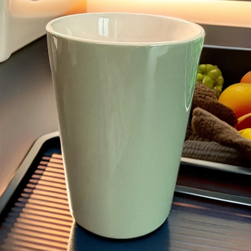 【OLY家】350ML 绿色手握杯 陶瓷 家用 纯色 创意 简约 欧式 喝水杯