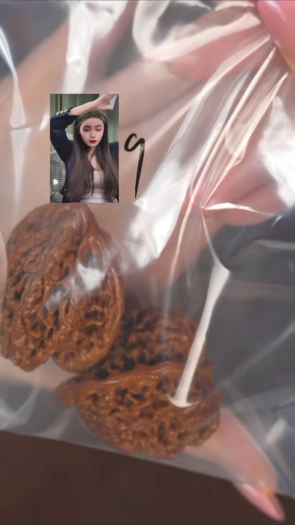 【闪购商品】文玩核桃把件1111111111