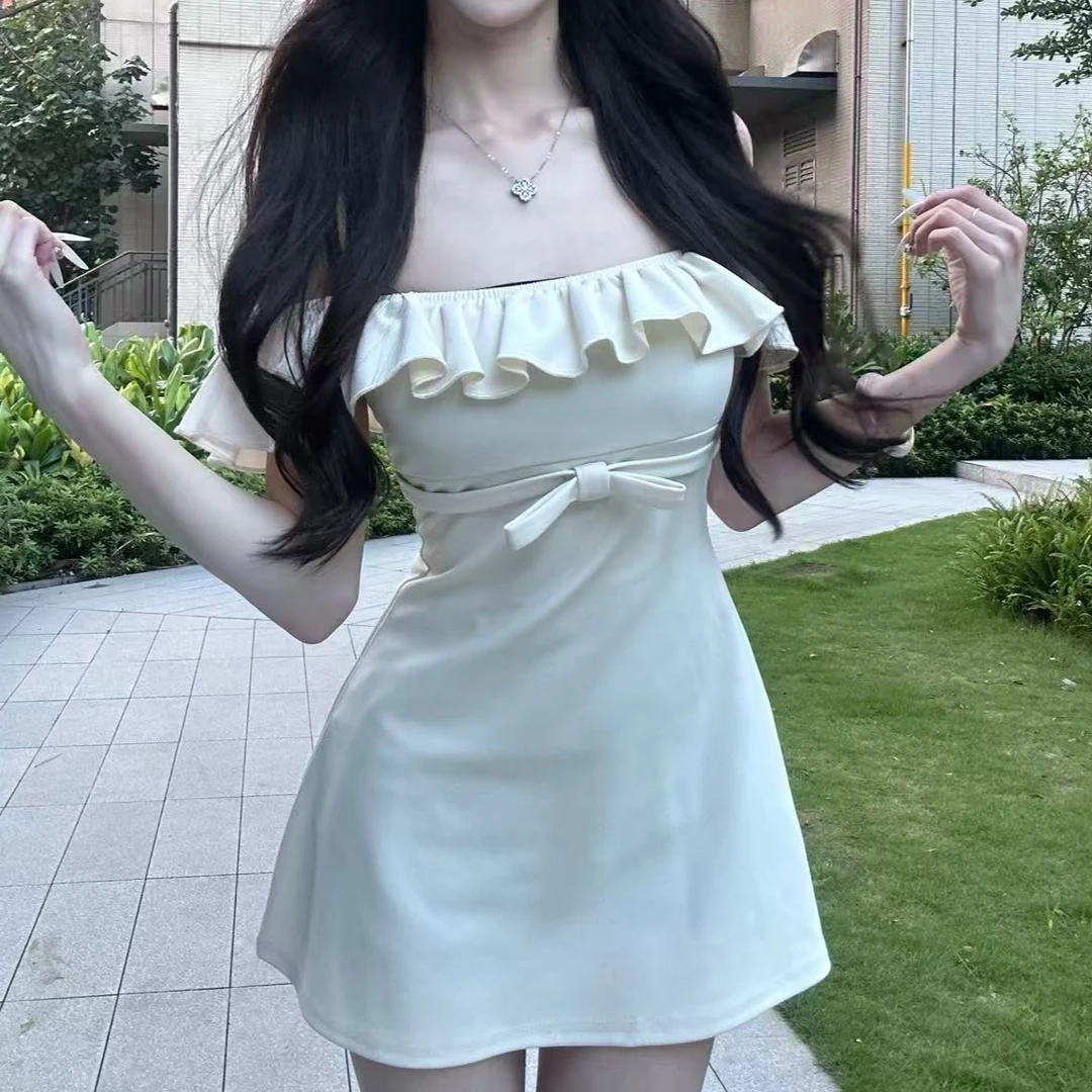 纯欲辣妹风荷叶边蝴蝶结一字肩连衣裙女新款高级感修身显瘦包臀裙