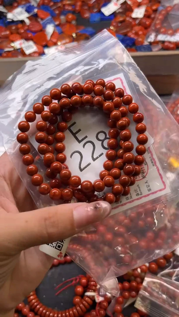 南红玛瑙未镶嵌珠宝奇石E228-6+