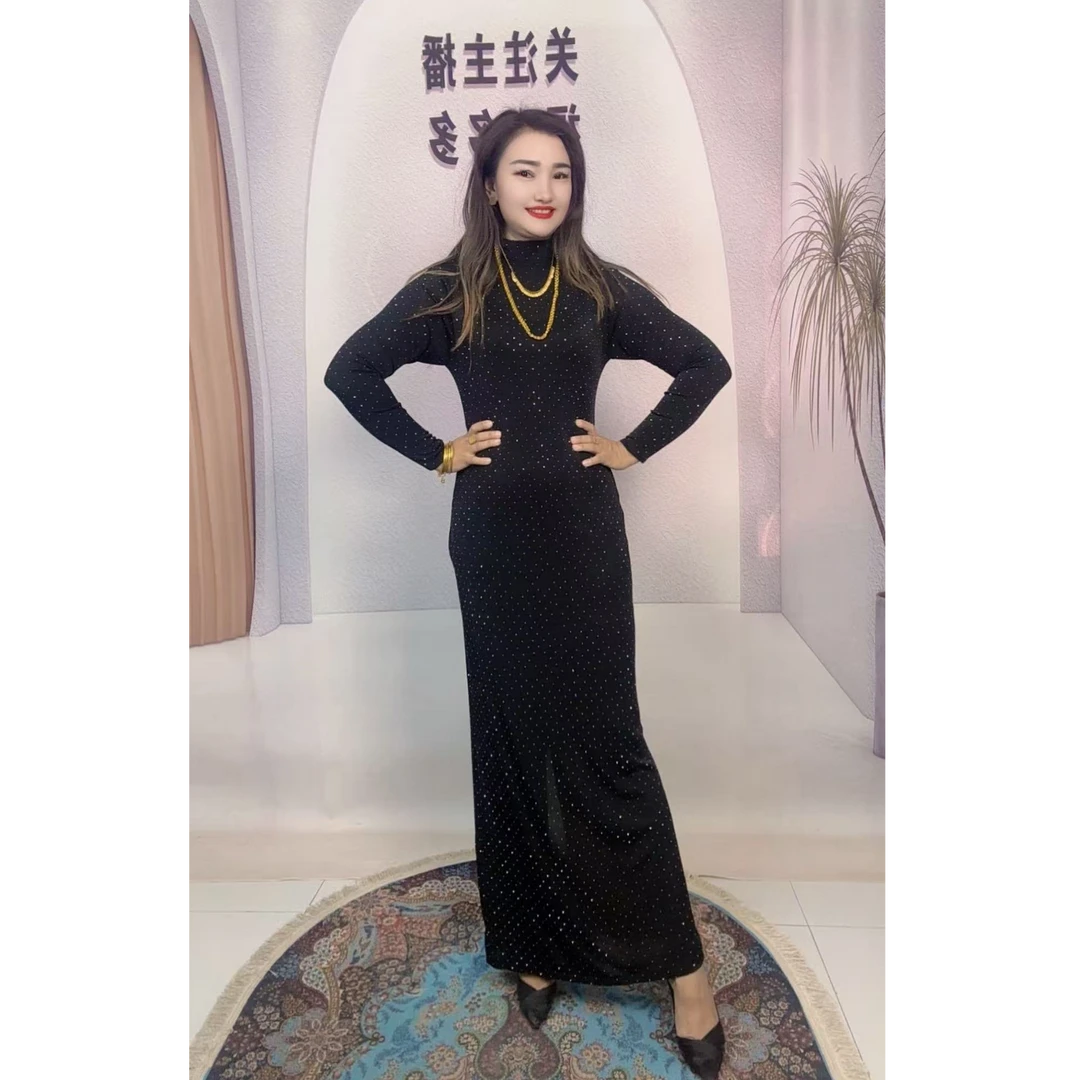 2025年新款 ming  koz  连衣裙