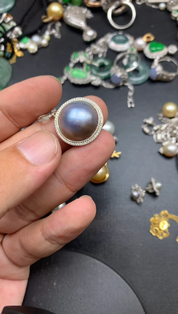 18K金镶嵌颈饰拼合珍珠（马贝珠）?****?再烦炖了你商品不退不换