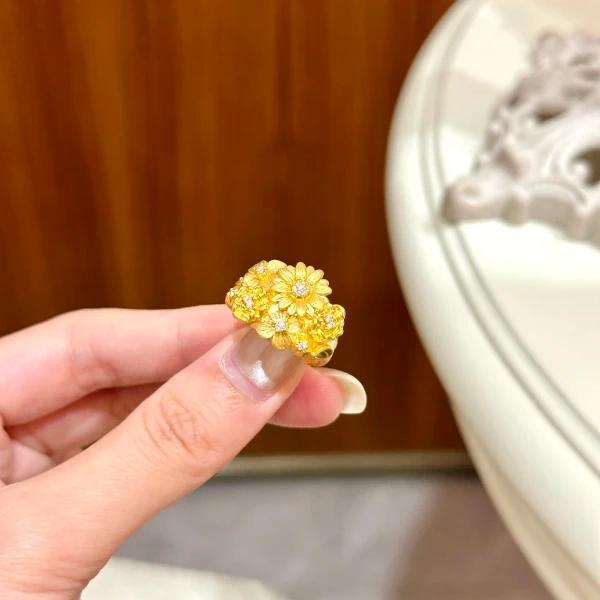 铜合金合成锆石戒指 新款繁花锦簇戒指女复古百搭小众可调节指环